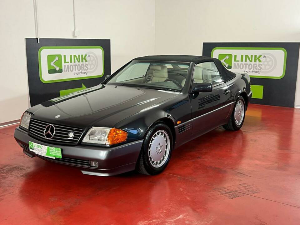 Image 10/48 of Mercedes-Benz 300 SL-24 (1992)