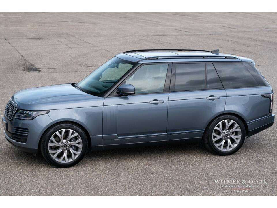 Image 1/36 of Land Rover Range Rover Sport P400e PHEV (2018)