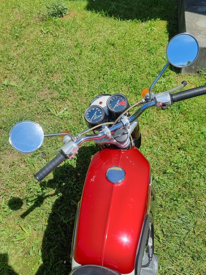 Image 6/63 of Honda CB 250 K2 (1970)