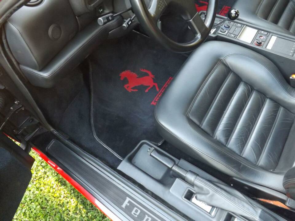 Immagine 46/50 di Ferrari 512 TR (1993)