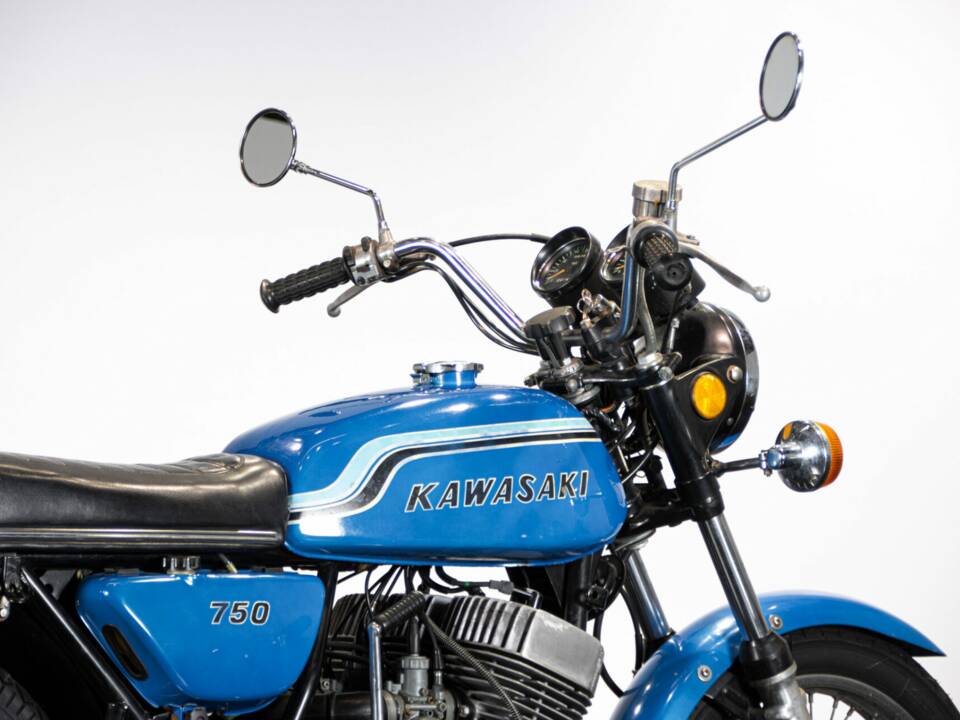 Image 10/48 of Kawasaki 750 H2 Mach IV (1972)