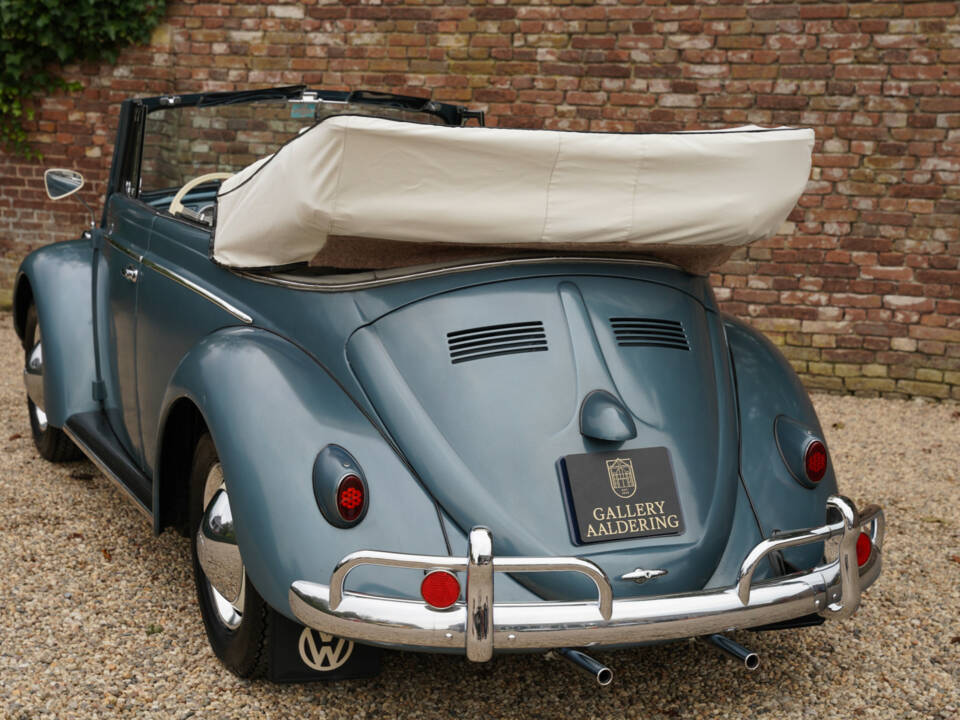 Afbeelding 49/50 van Volkswagen Beetle 1200 Convertible (1958)