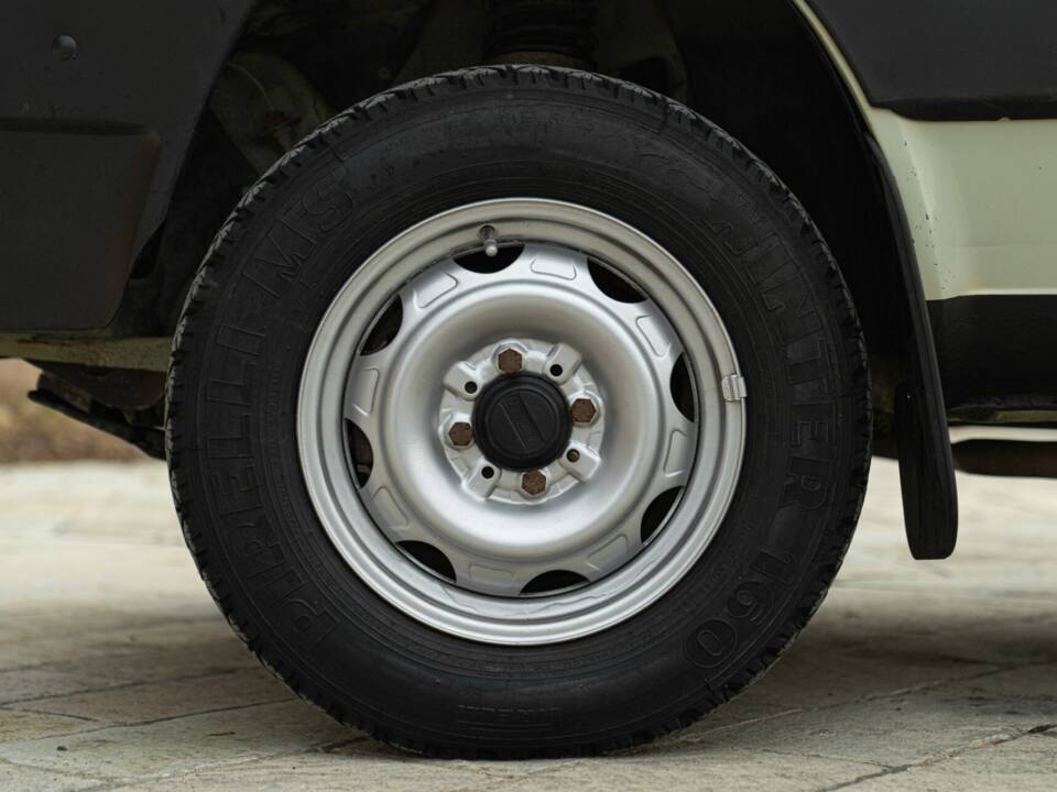 Bild 16/44 von FIAT Panda 4x4 1,0 (1987)