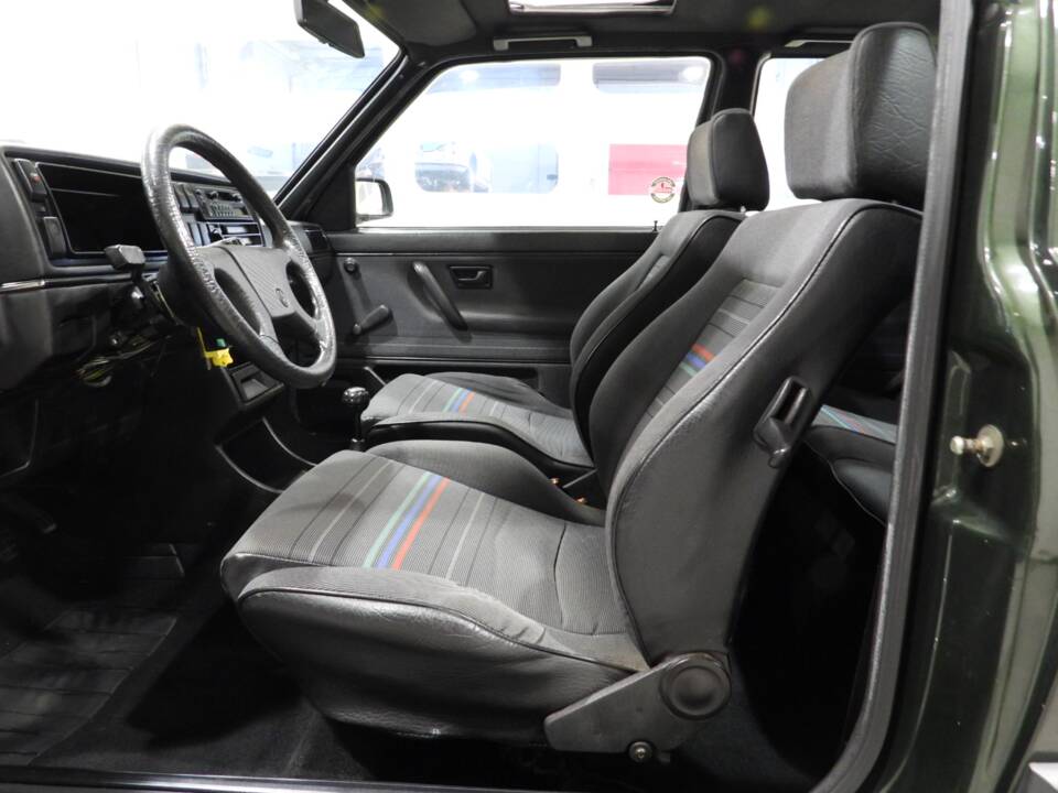 Bild 5/15 von Volkswagen Golf II Gti 1.8 (1988)