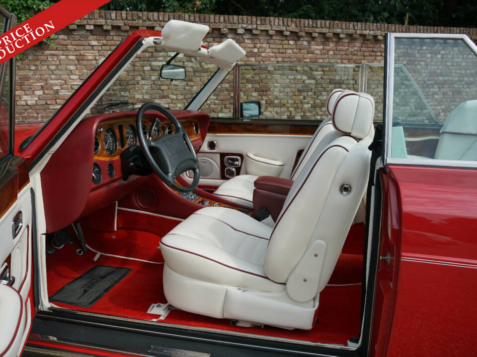 Image 4/50 of Bentley Continental (1990)