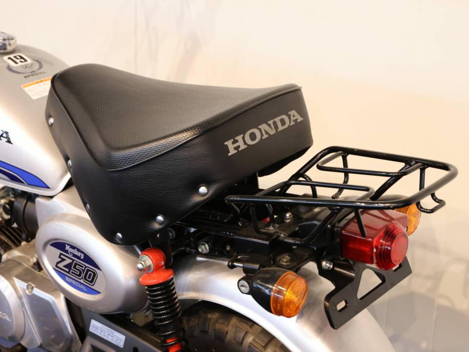 Bild 14/30 von Honda Z 50 Monkey (1900)