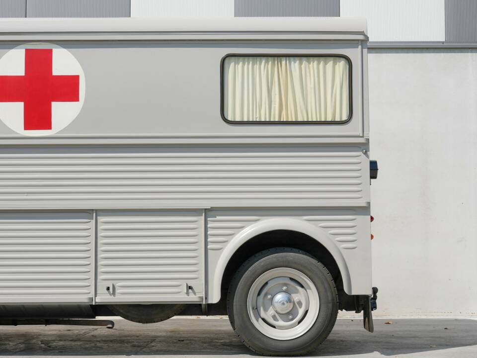 Bild 4/35 von Citroën HY (1963)