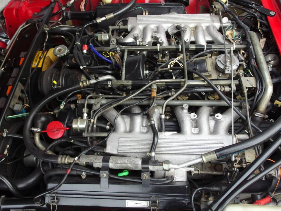 Image 71/99 de Jaguar XJS 5.3 V12 (1990)