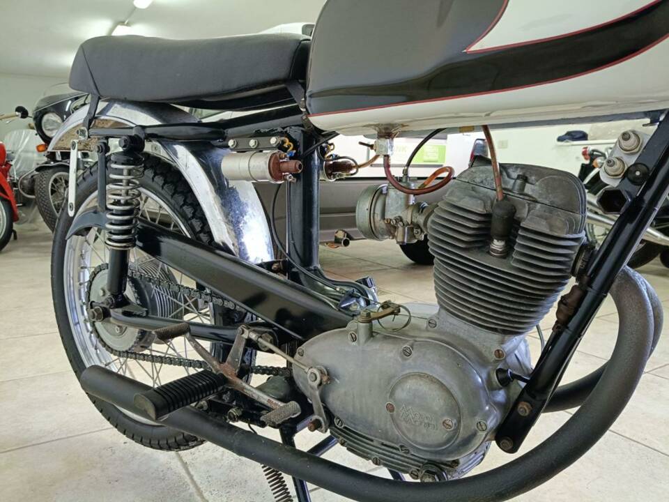 Imagen 15/26 de Moto Morini DUMMY (1961)