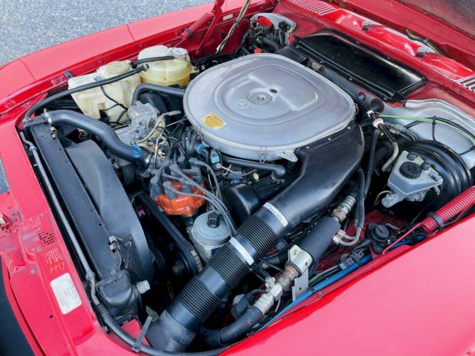 Image 23/36 de Mercedes-Benz 560 SL (1987)