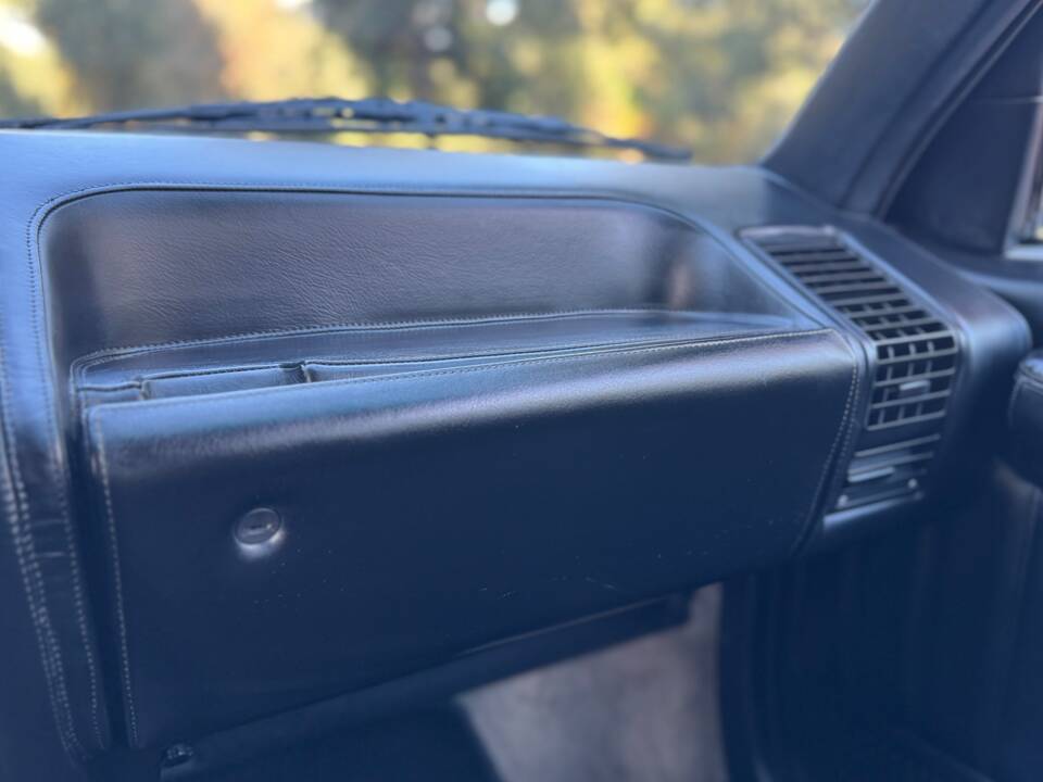 Bild 36/55 von Lancia Thema 8.32 (1991)