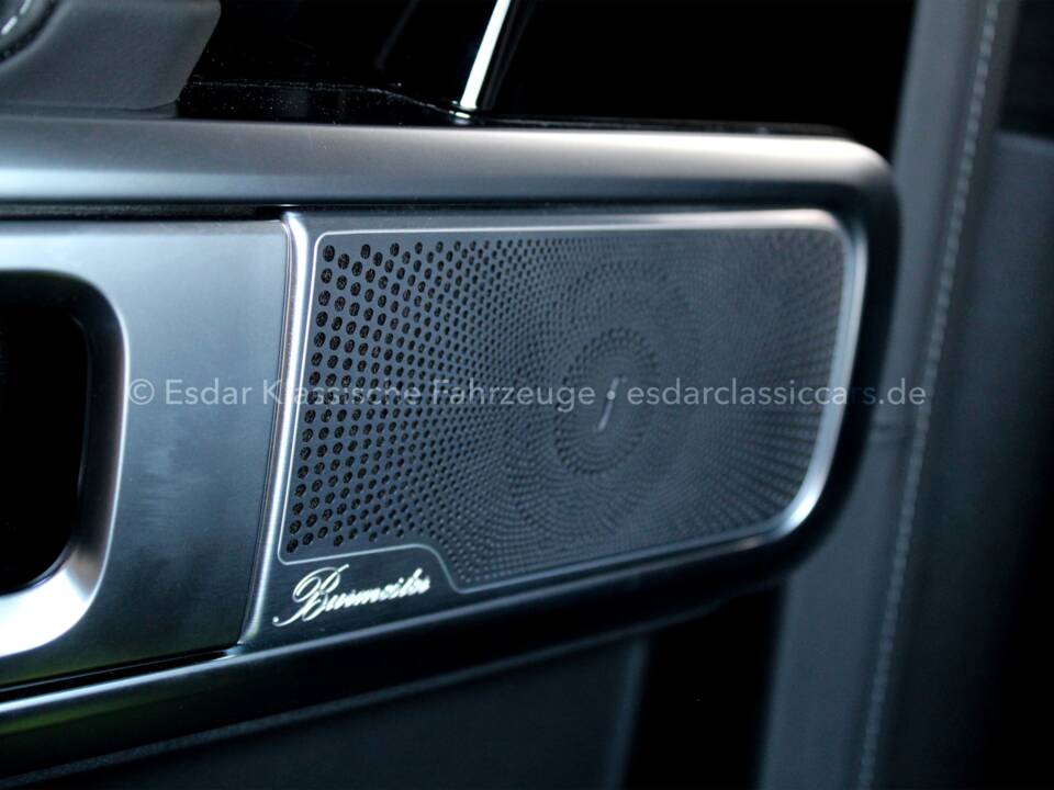 Image 9/32 of Mercedes-Benz G 500 (LWB) (2023)