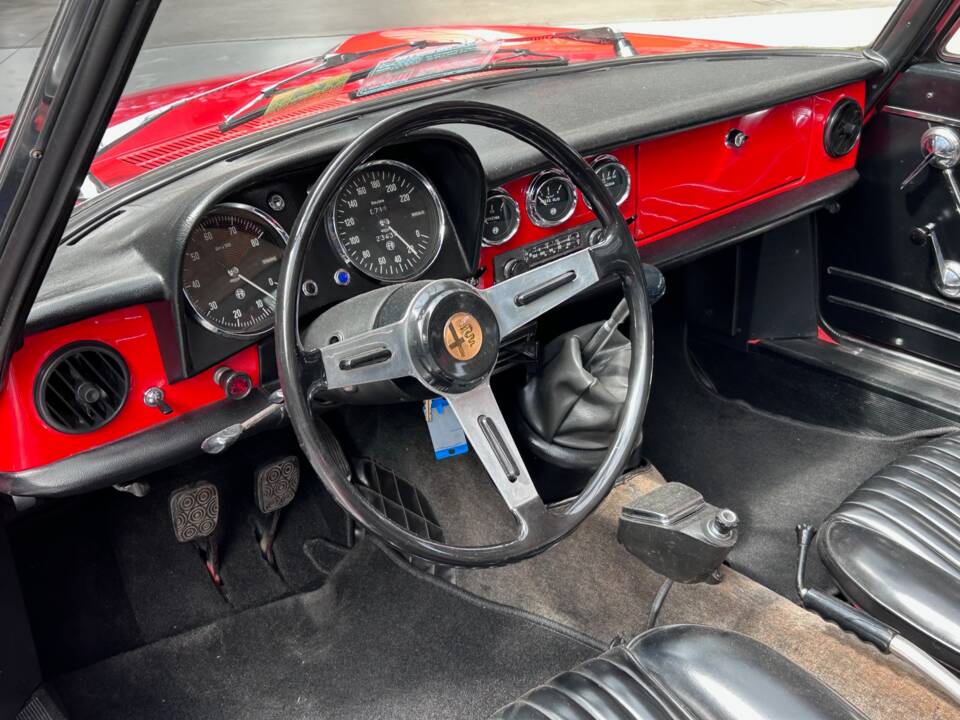 Immagine 11/30 di Alfa Romeo 1600 Spider Duetto (1966)