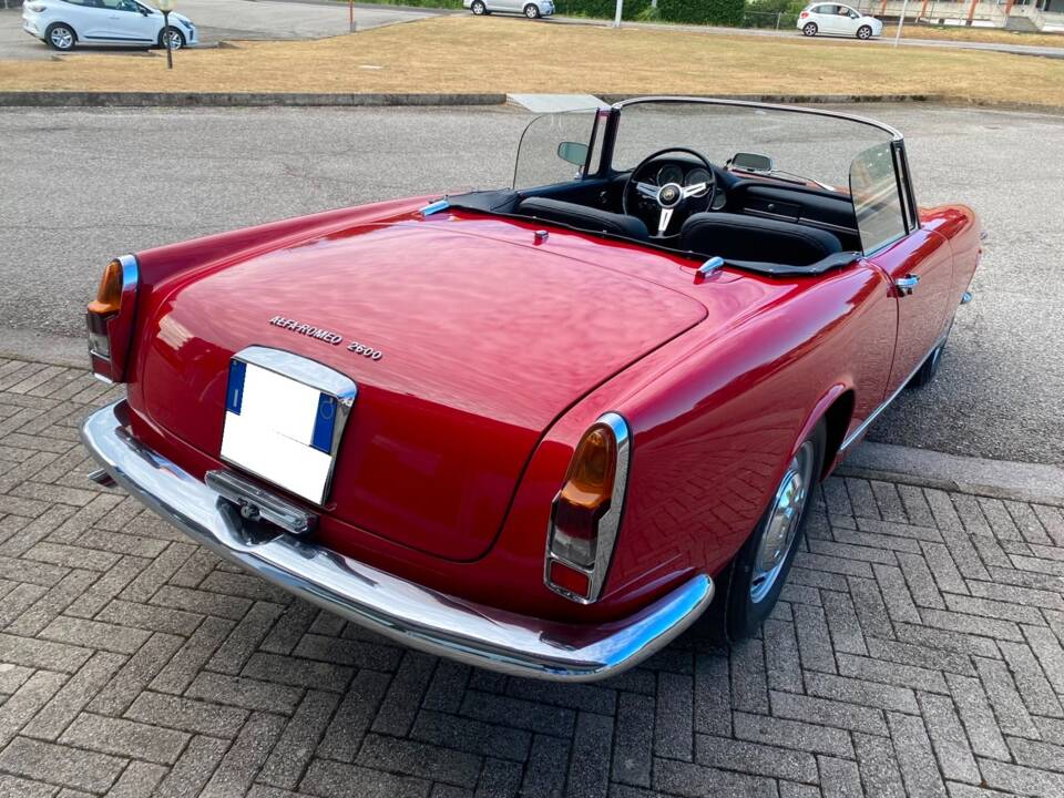 Bild 14/15 von Alfa Romeo 2600 Spider (1964)
