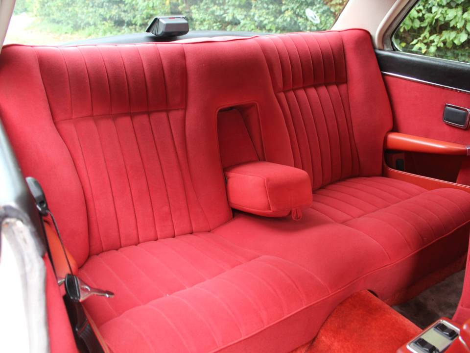 Bild 14/14 von Daimler Sovereign 4.2 (1977)