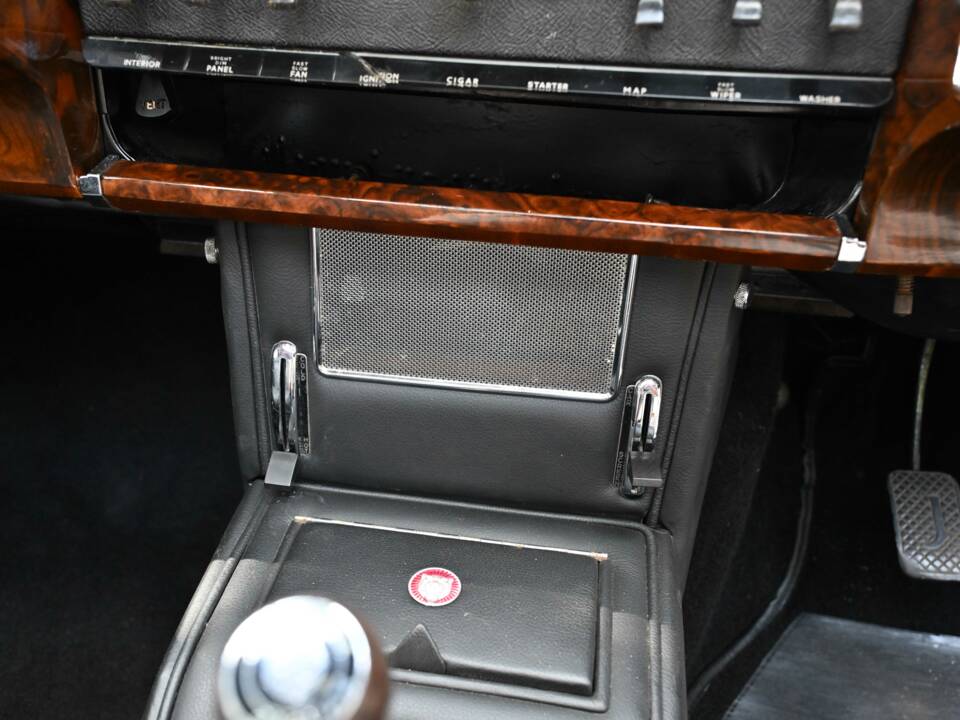 Bild 36/48 von Jaguar Mk II 3.4 (1963)