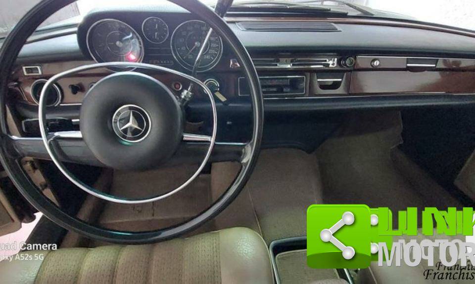 Bild 10/10 von Mercedes-Benz 280 SE 3,5 (1970)