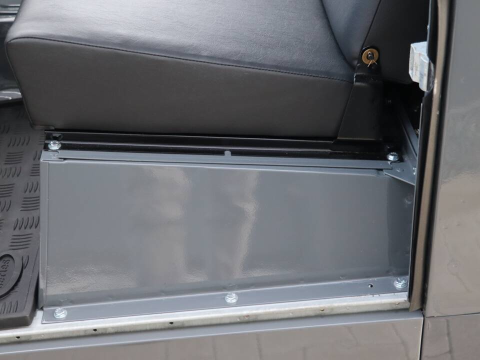 Bild 27/64 von Land Rover 88 (1958)