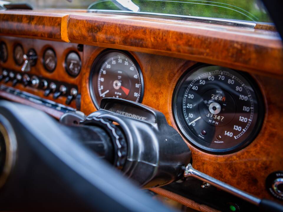 Image 10/40 of Jaguar Mk X 3.8 (1963)