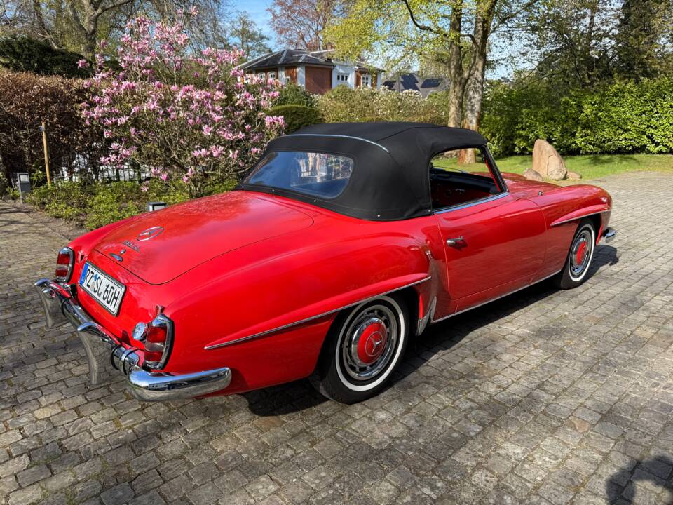 Image 5/9 of Mercedes-Benz 190 SL (1962)