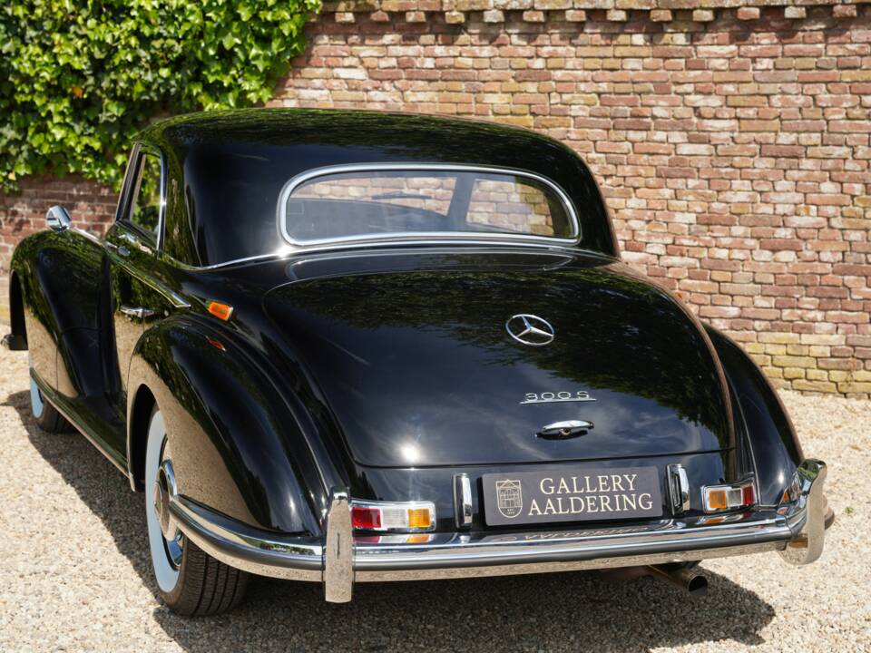 Image 47/50 of Mercedes-Benz 300 S (1953)