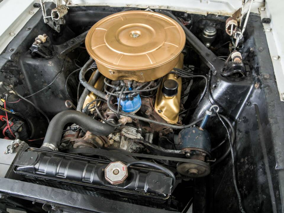 Image 40/50 de Ford Mustang 289 (1900)