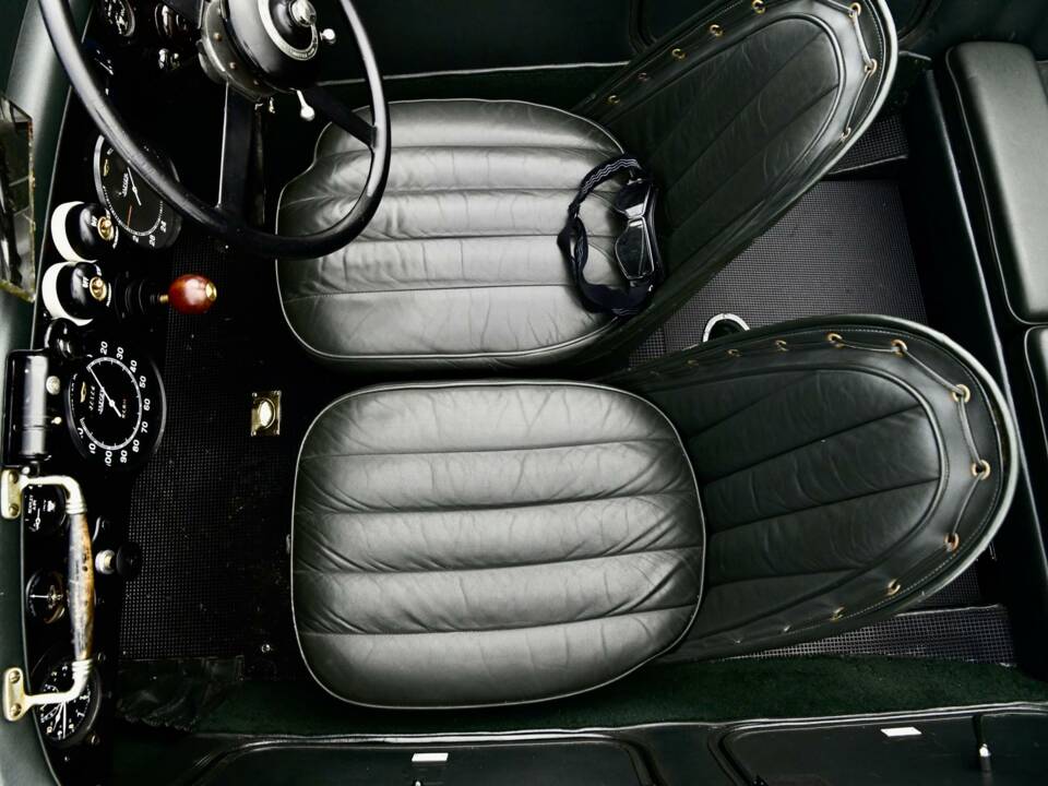 Image 33/50 of Bentley 6 1&#x2F;2 Litre Speed Six (1930)