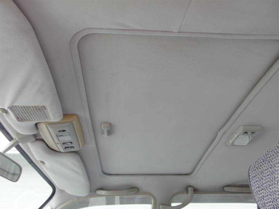 Bild 72/97 von Toyota Land Cruiser FJ80 (1992)