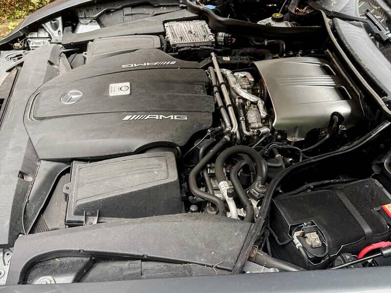Image 3/25 of Mercedes-AMG GT-S (2015)