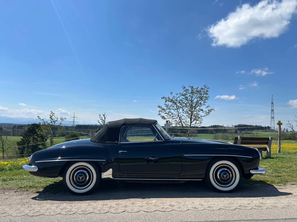 Image 22/53 of Mercedes-Benz 190 SL (1956)