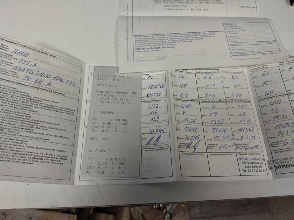 Bild 42/113 von BMW 735i (1986)