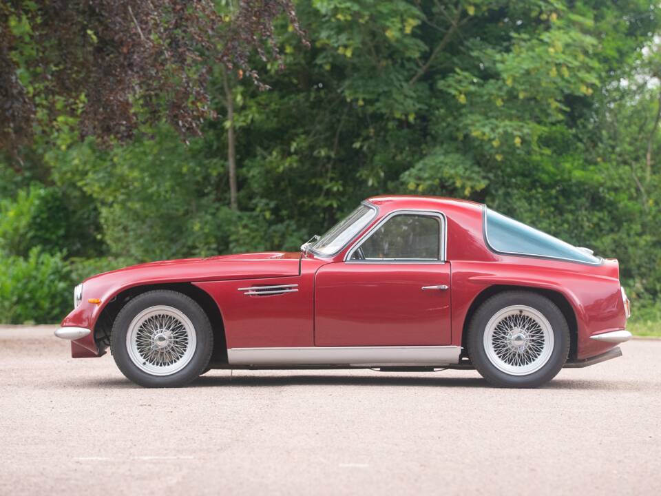 Image 34/50 of TVR Vixen Series 1 (1968)