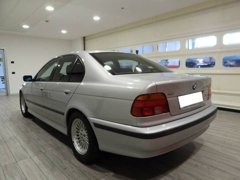 Bild 3/15 von BMW 523i (1998)