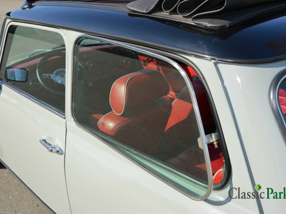 Image 34/50 de Rover Mini Cooper 1,3i (1996)