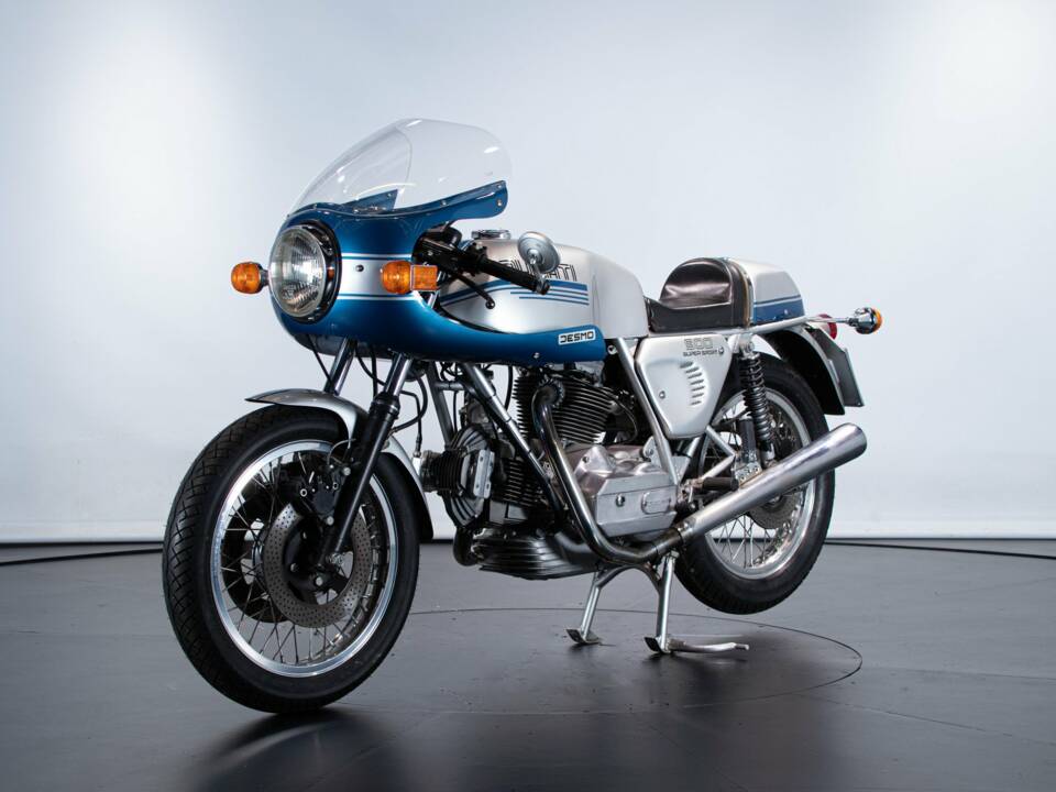 Immagine 7/50 di Ducati DUMMY (1977)