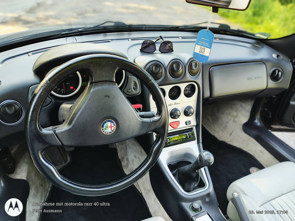 Bild 44/68 von Alfa Romeo Spider 2.0 Twin Spark 16V (2001)