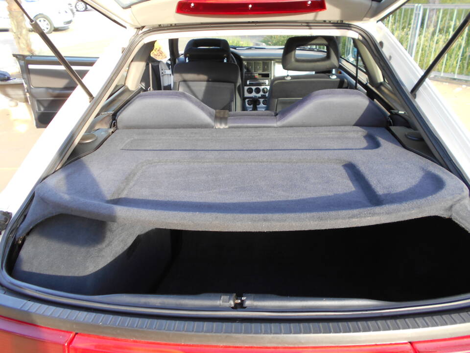 Bild 11/23 von Audi Coupe - 2.3E (1992)