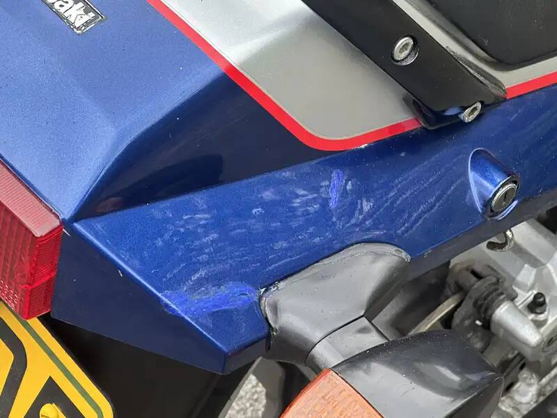 Image 15/18 of Kawasaki GPz 900 R Ninja (1985)