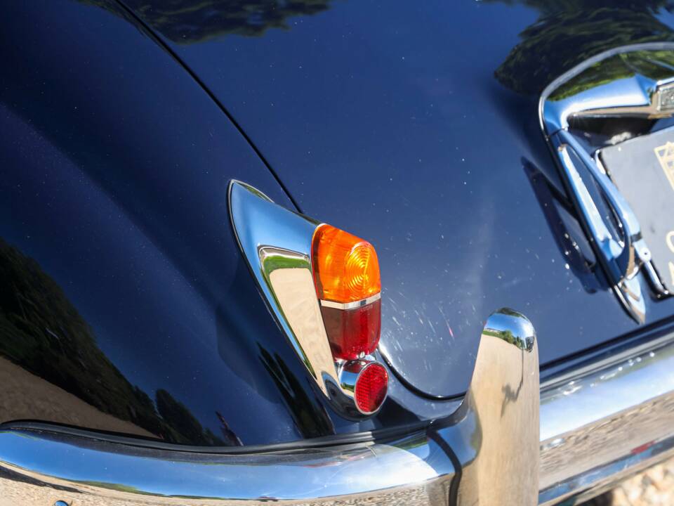 Image 48/50 de Jaguar Mk IX (1961)