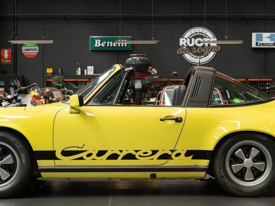 Image 14/47 of Porsche 911 Carrera 2.7 (1975)