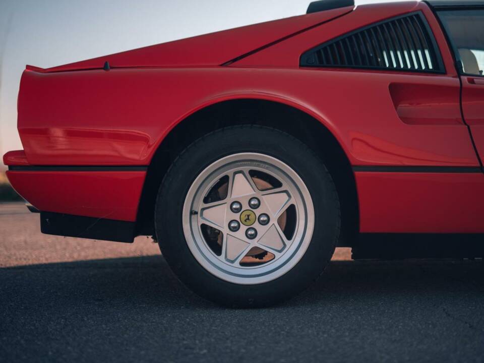 Bild 36/100 von Ferrari 328 GTS (1986)