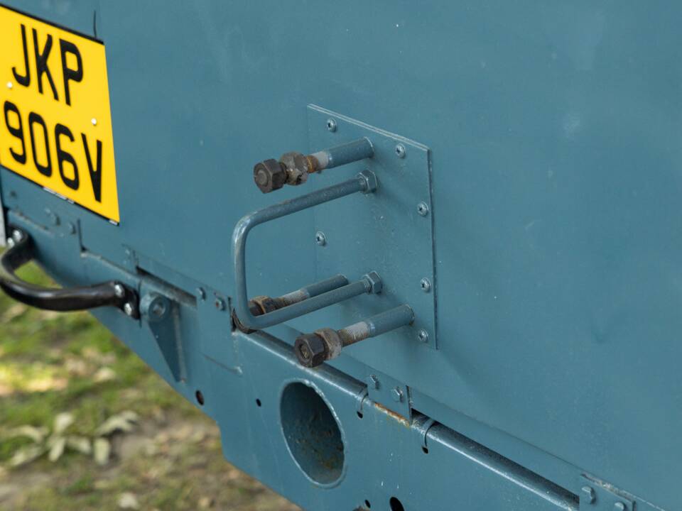 Bild 11/50 von Land Rover 88 (1980)