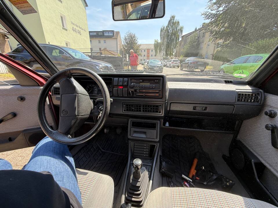 Immagine 21/27 di Volkswagen Golf Mk II 1.6 (1991)