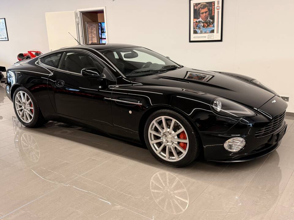 Image 8/40 of Aston Martin V12 Vanquish S Ultimate Edition (2007)