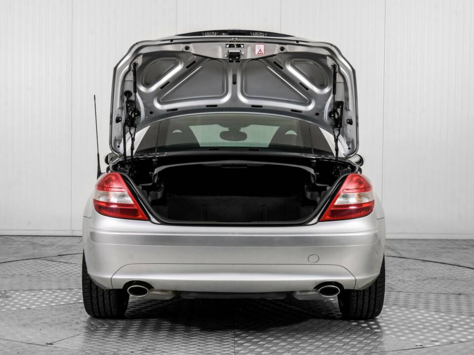 Image 50/50 of Mercedes-Benz SLK 200 Kompressor (2004)