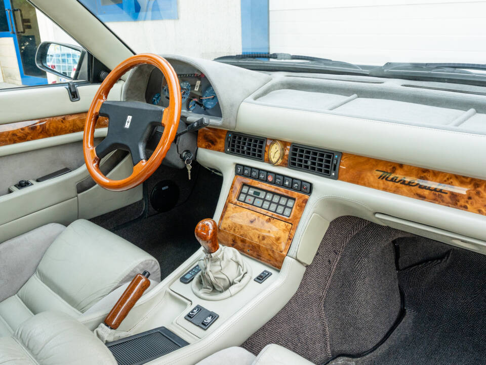 Image 53/73 of Maserati Biturbo 2.24V (1992)