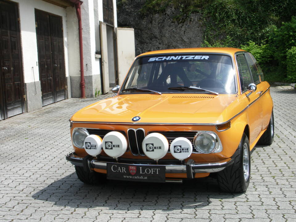 Image 2/50 of BMW 2002 tii (1973)
