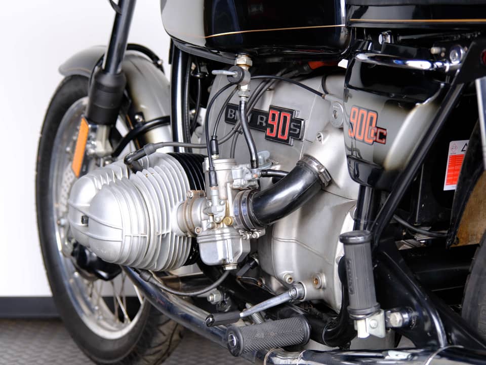 Image 64/91 of BMW R 90 S (1975)