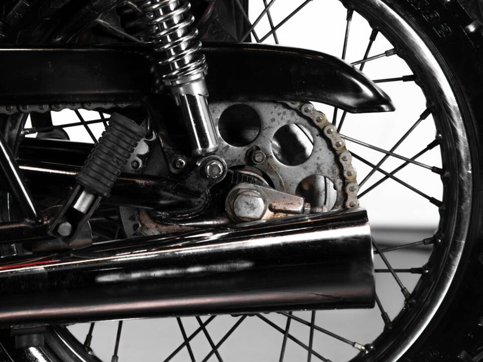 Imagen 12/40 de Kawasaki DUMMY (1975)