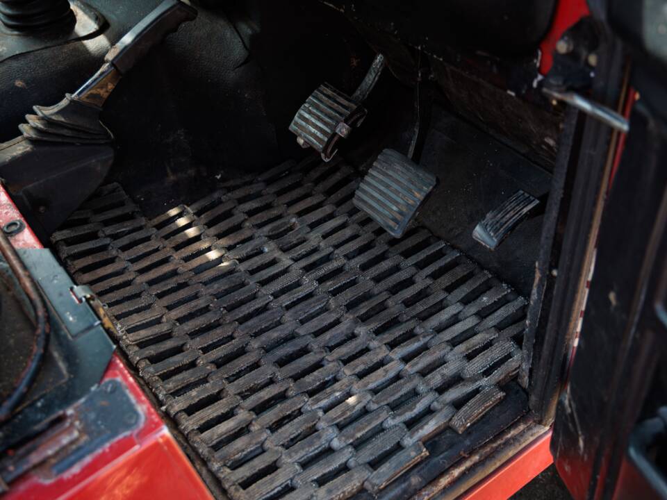 Afbeelding 27/50 van Land Rover Defender 110 (1983)